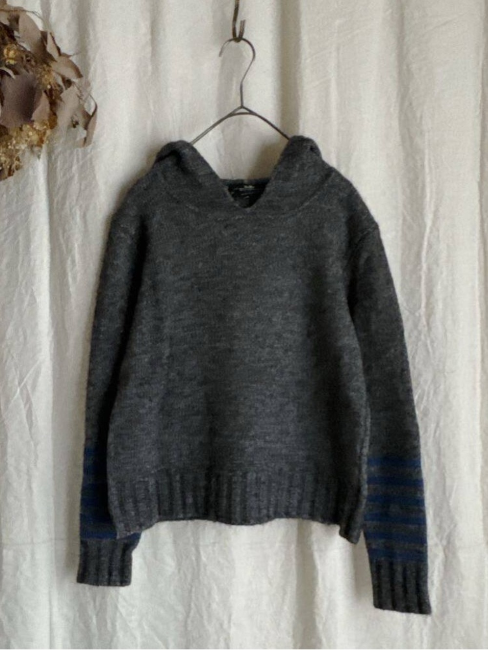 MAXMARA WEEKEND Max Mara Weekend 
Hooded Wool Sweater with Navy Stripe Sleeves